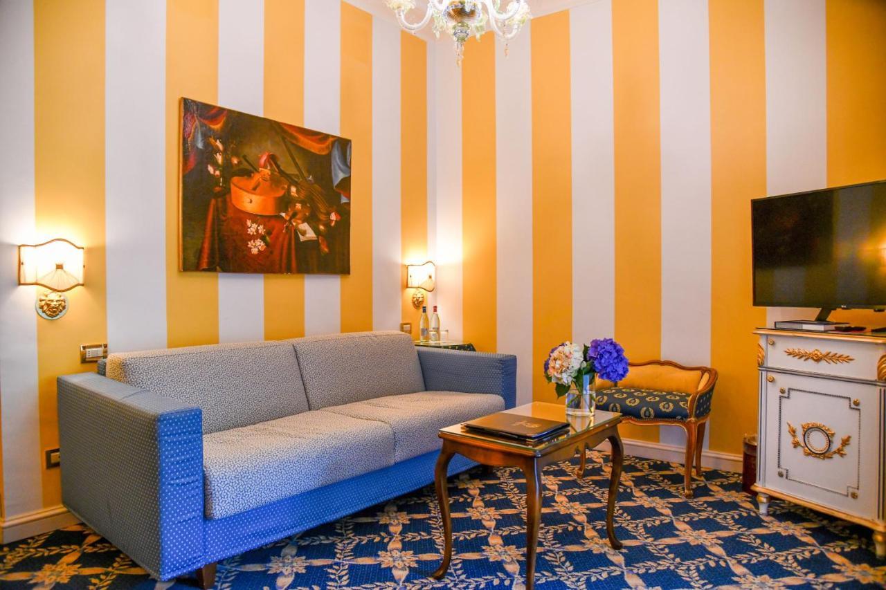 Hotel Villa E Palazzo Aminta Стреза Екстериор снимка