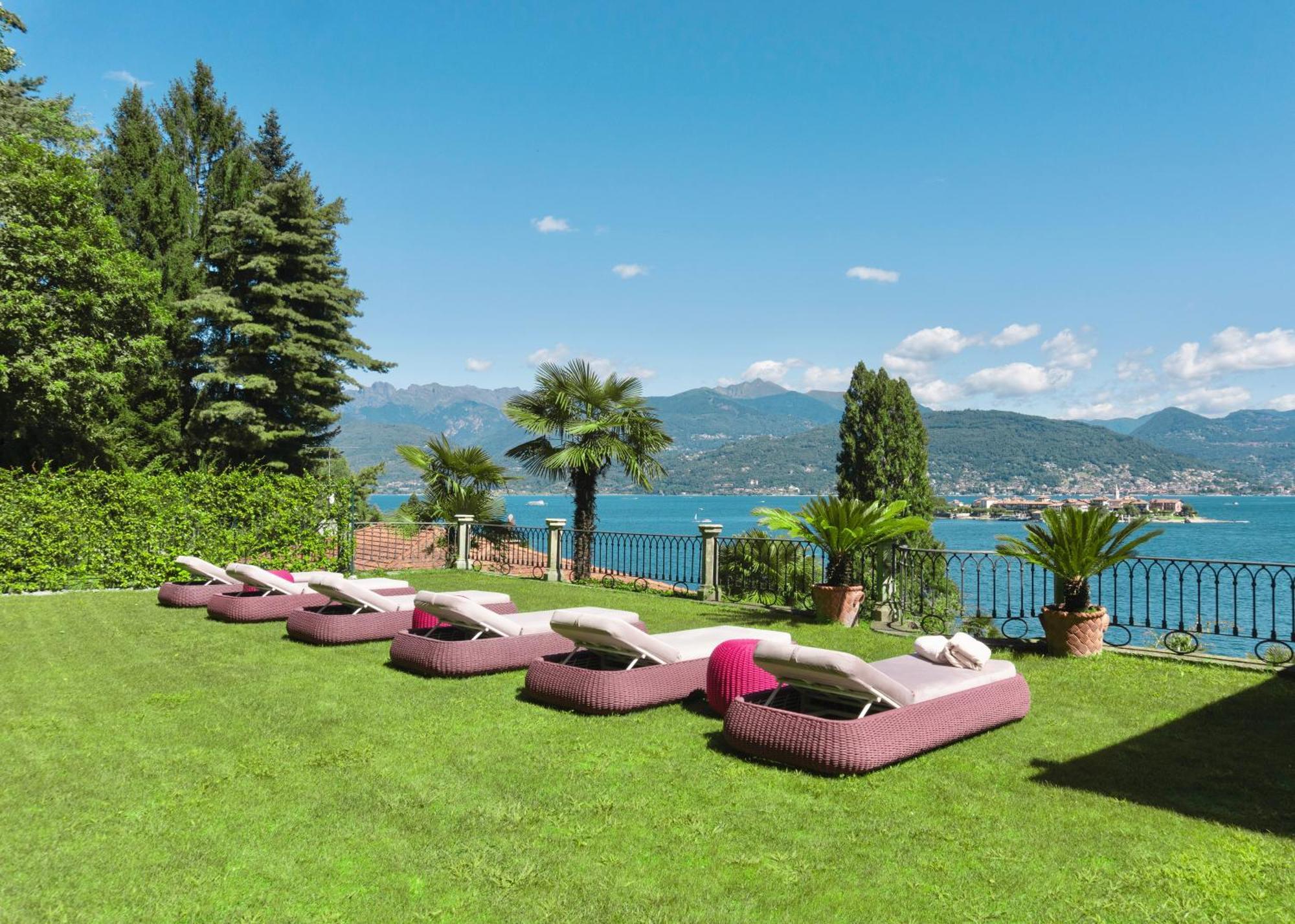 Hotel Villa E Palazzo Aminta Стреза Екстериор снимка